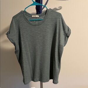 Treasure & Bond Dark Gray Short Sleeve Tee